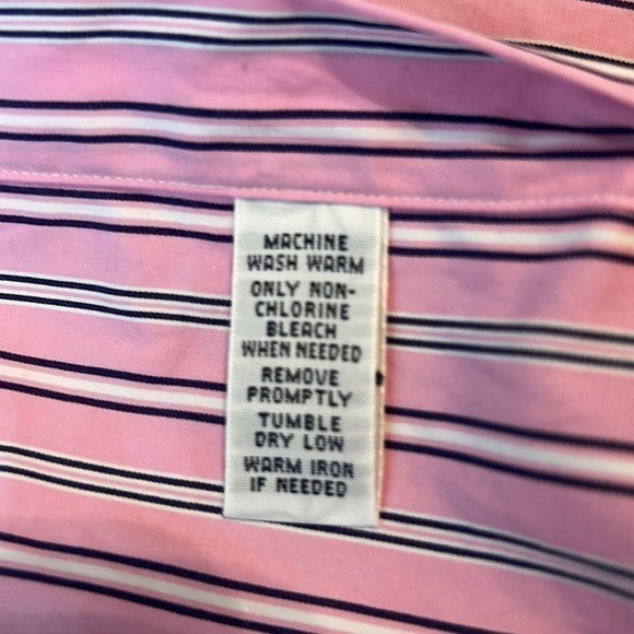 RALPH Lauren custom fit mens button up shirt. - Picture 7 of 7